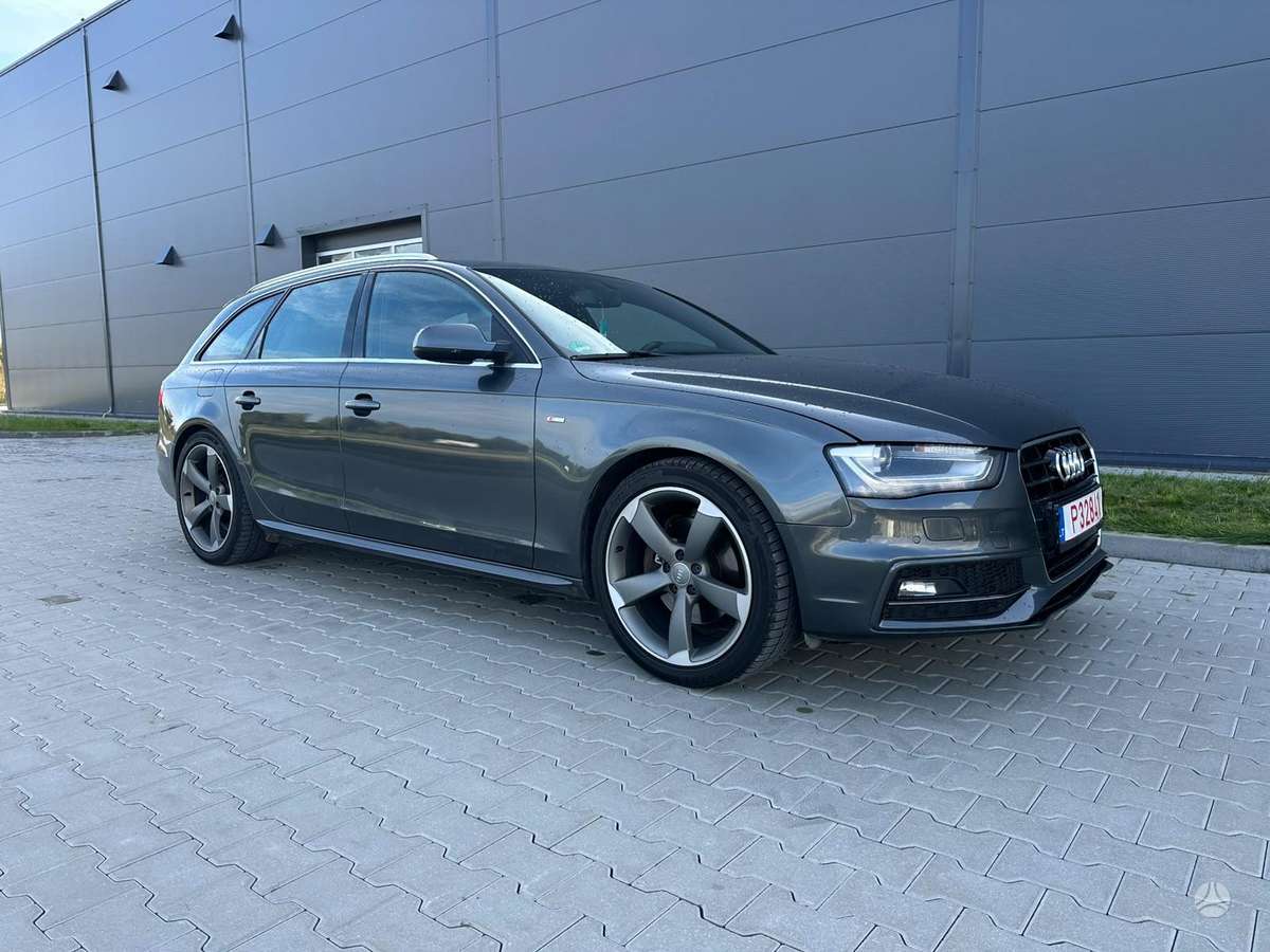 Audi A4 - 4
