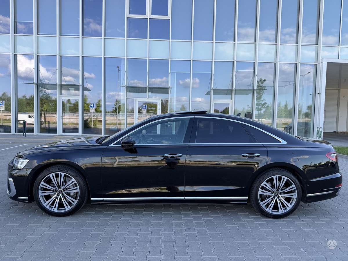 Audi A8 - 9