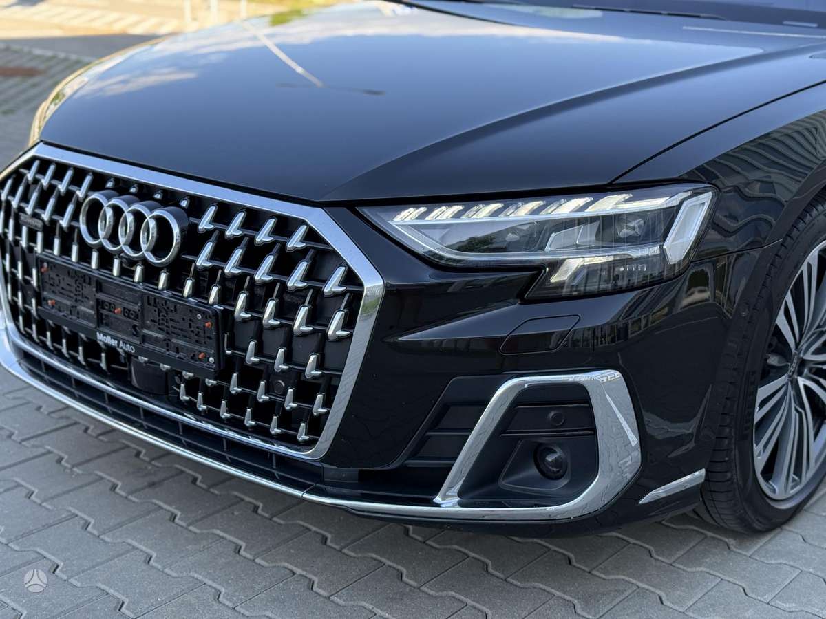 Audi A8 - 12