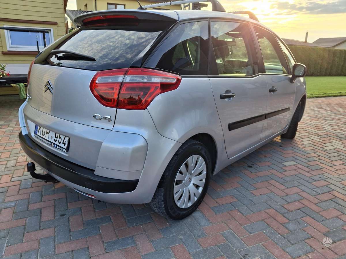 Citroën C4 Picasso - 1