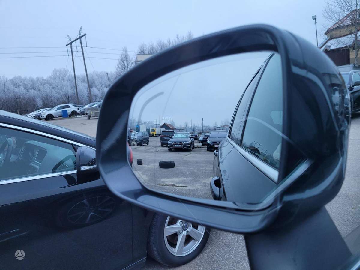 Volvo XC90 - 12