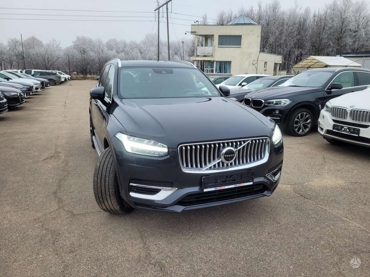 Volvo XC90 - 2