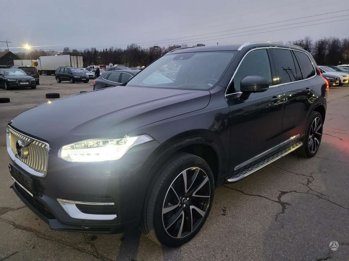 Volvo XC90 - 4