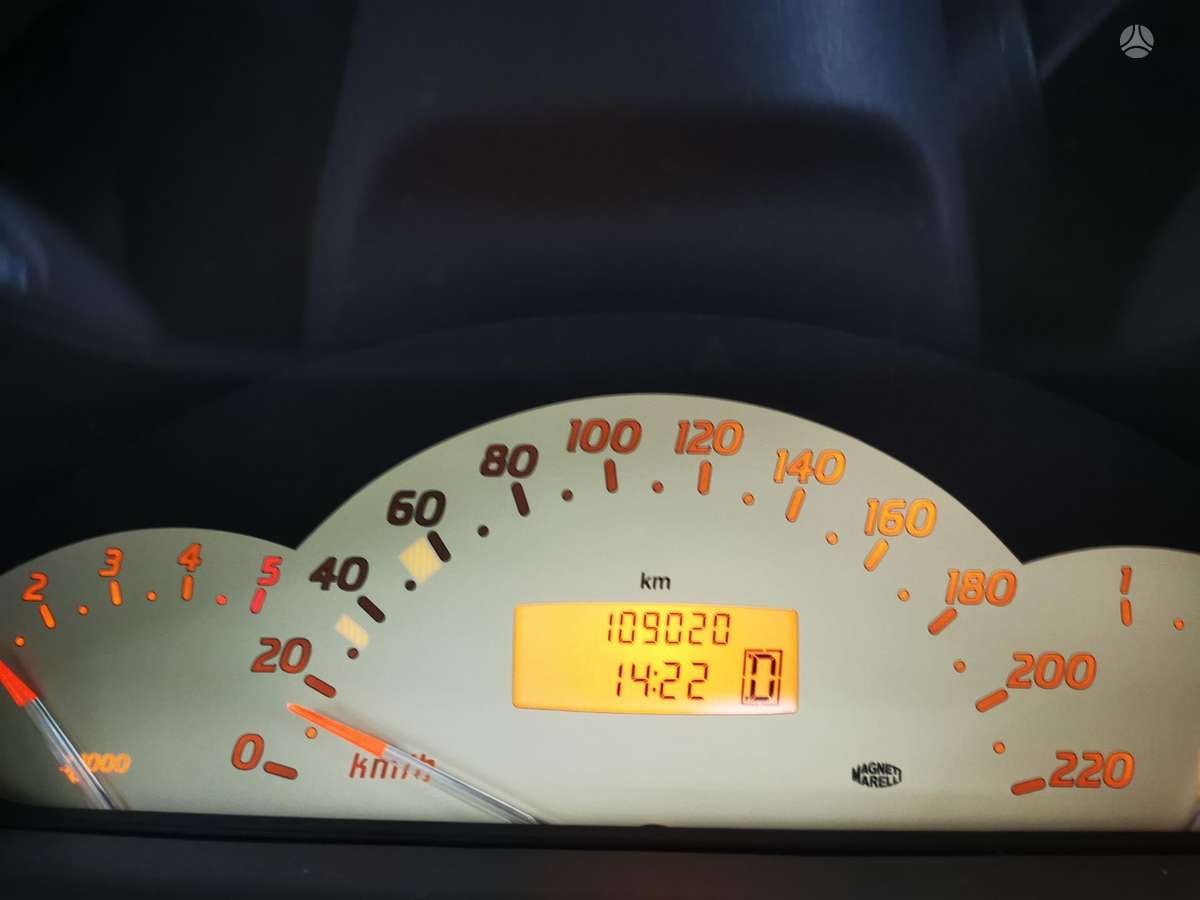 Mercedes-Benz A170 - 2