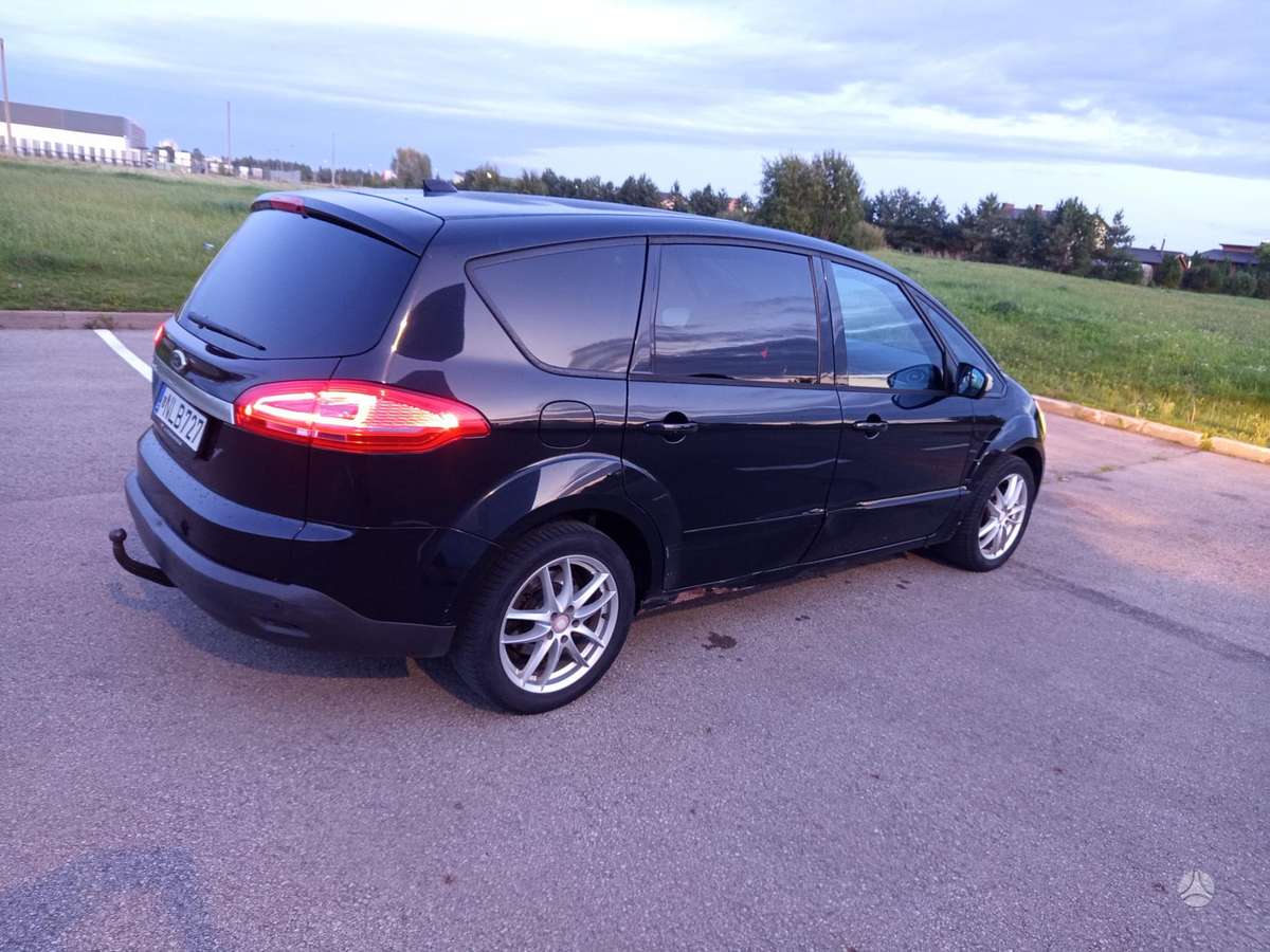 Ford S-MAX - 5