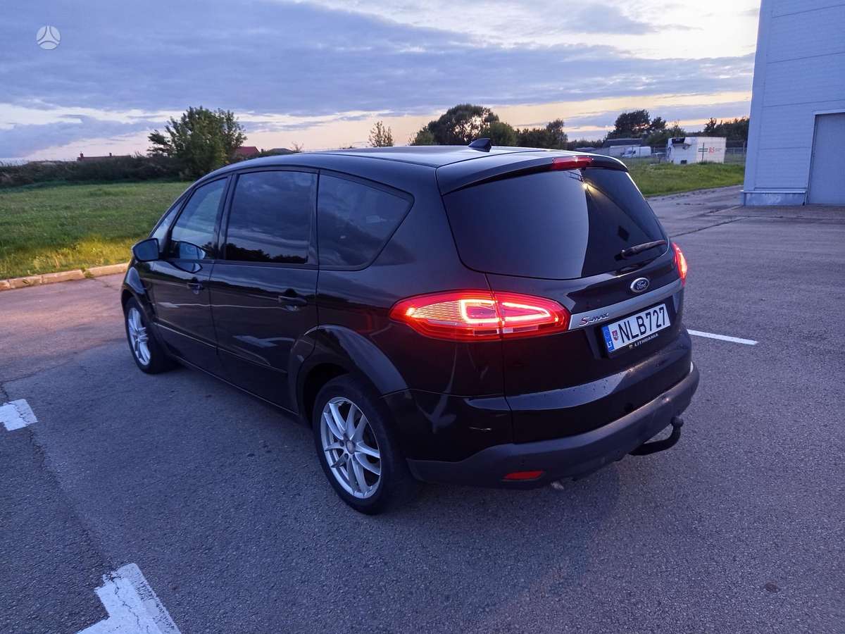Ford S-MAX - 6
