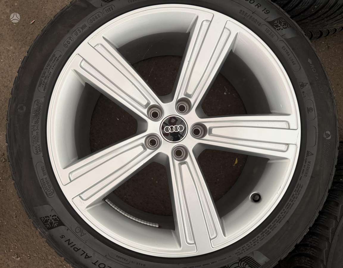 Audi Q3 be padangu, light alloy, R19