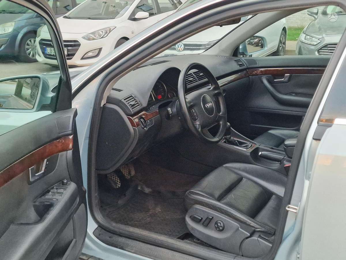Audi A4 - 9