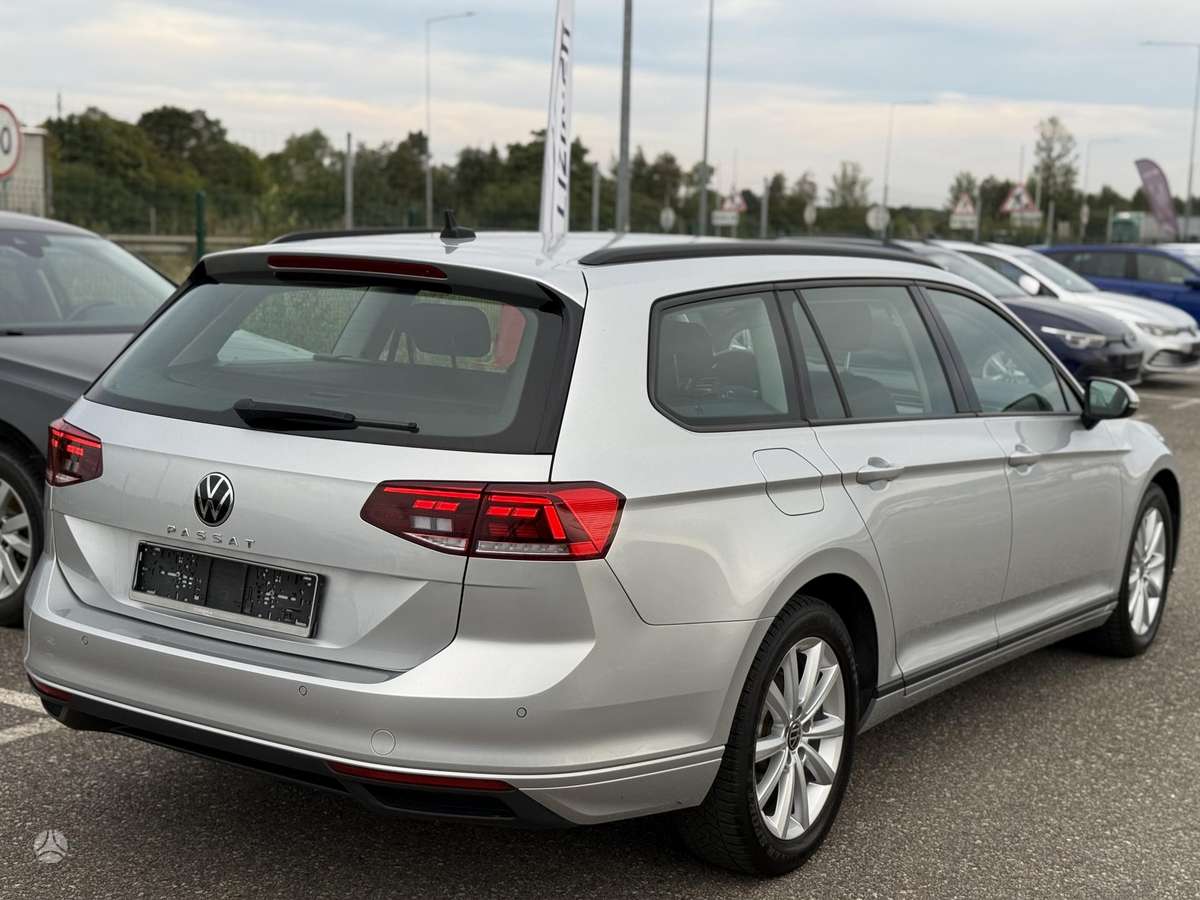 Volkswagen Passat - 3