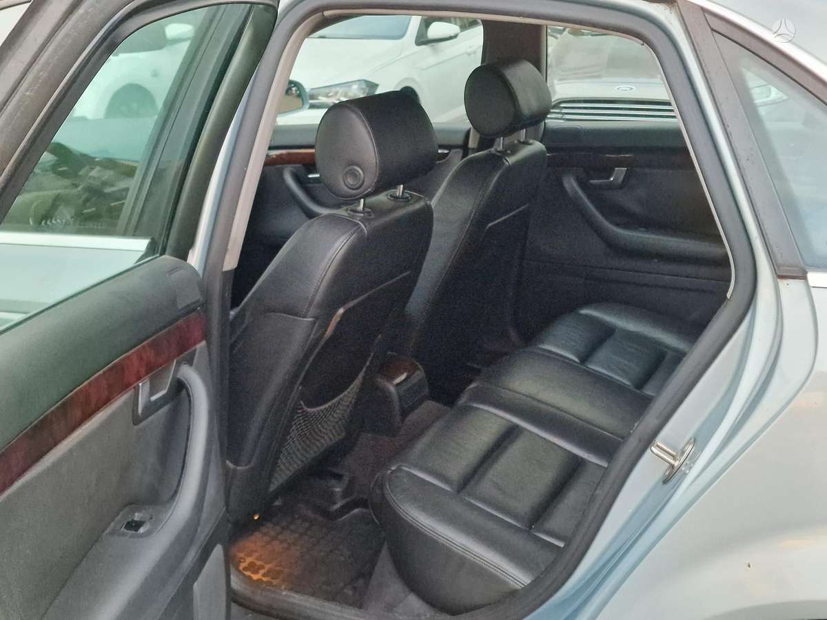 Audi A4 - 10