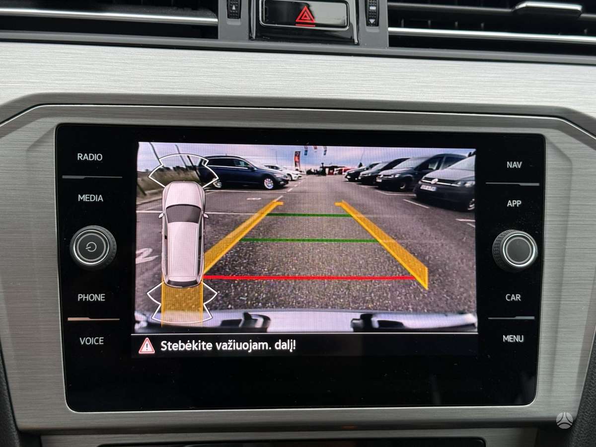 Volkswagen Passat, 2.0 l., Универсал
