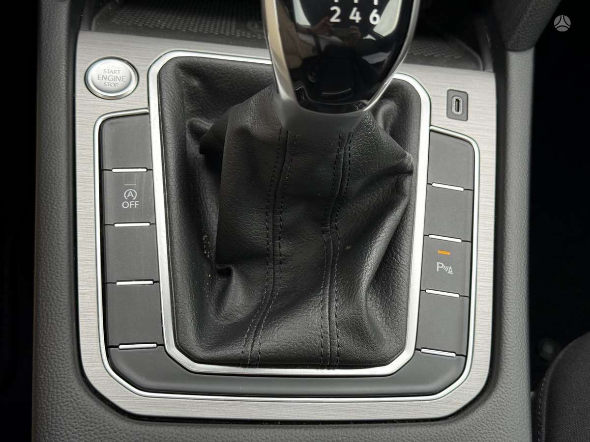 Volkswagen Passat, 2.0 l., Универсал