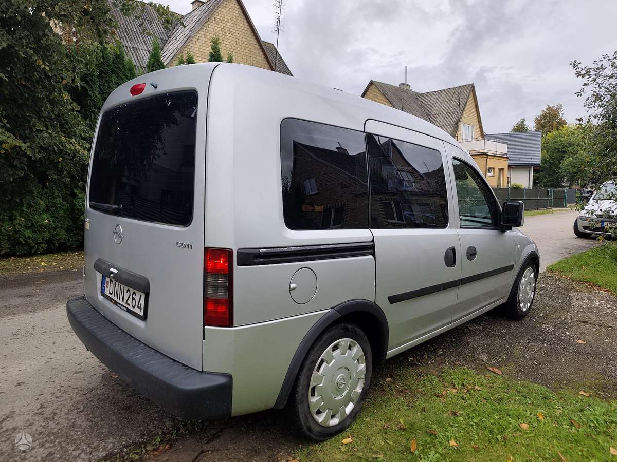 Opel Combo, 1.3 l., mpv / minivan