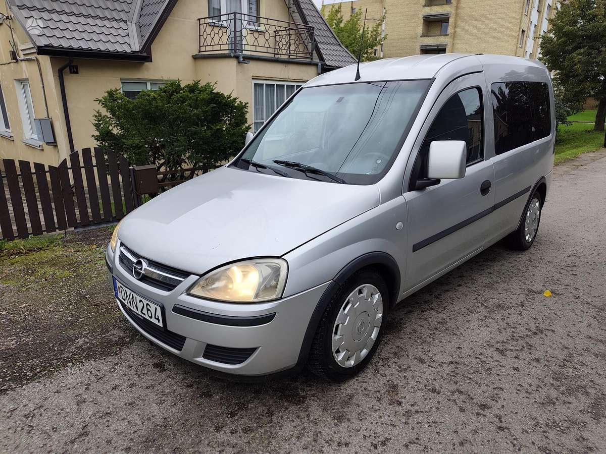 Opel Combo, 1.3 l., mpv / minivan