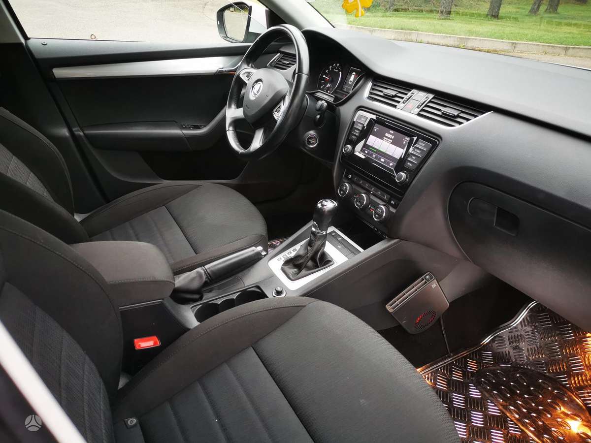 Škoda Octavia - 11