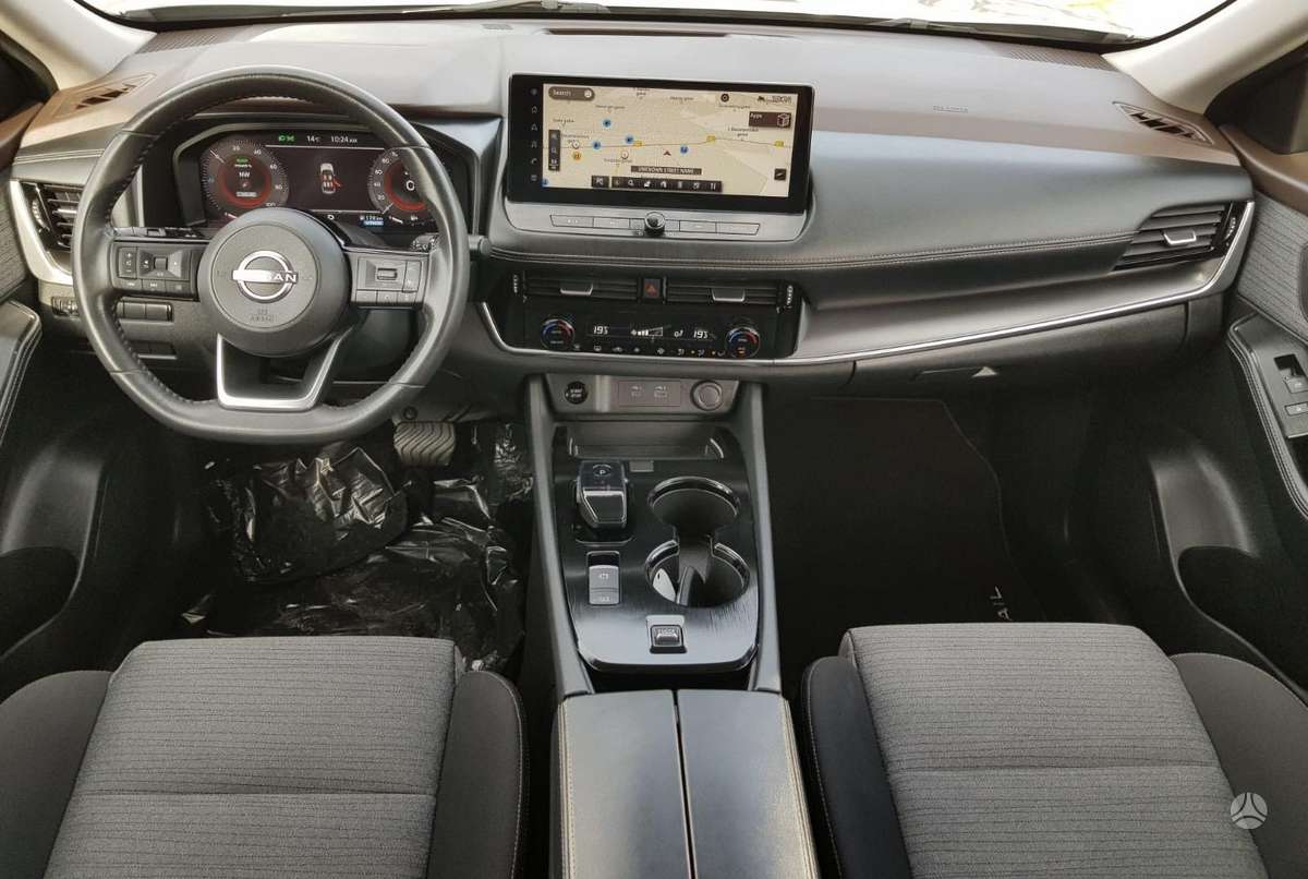 Nissan X-Trail - 10