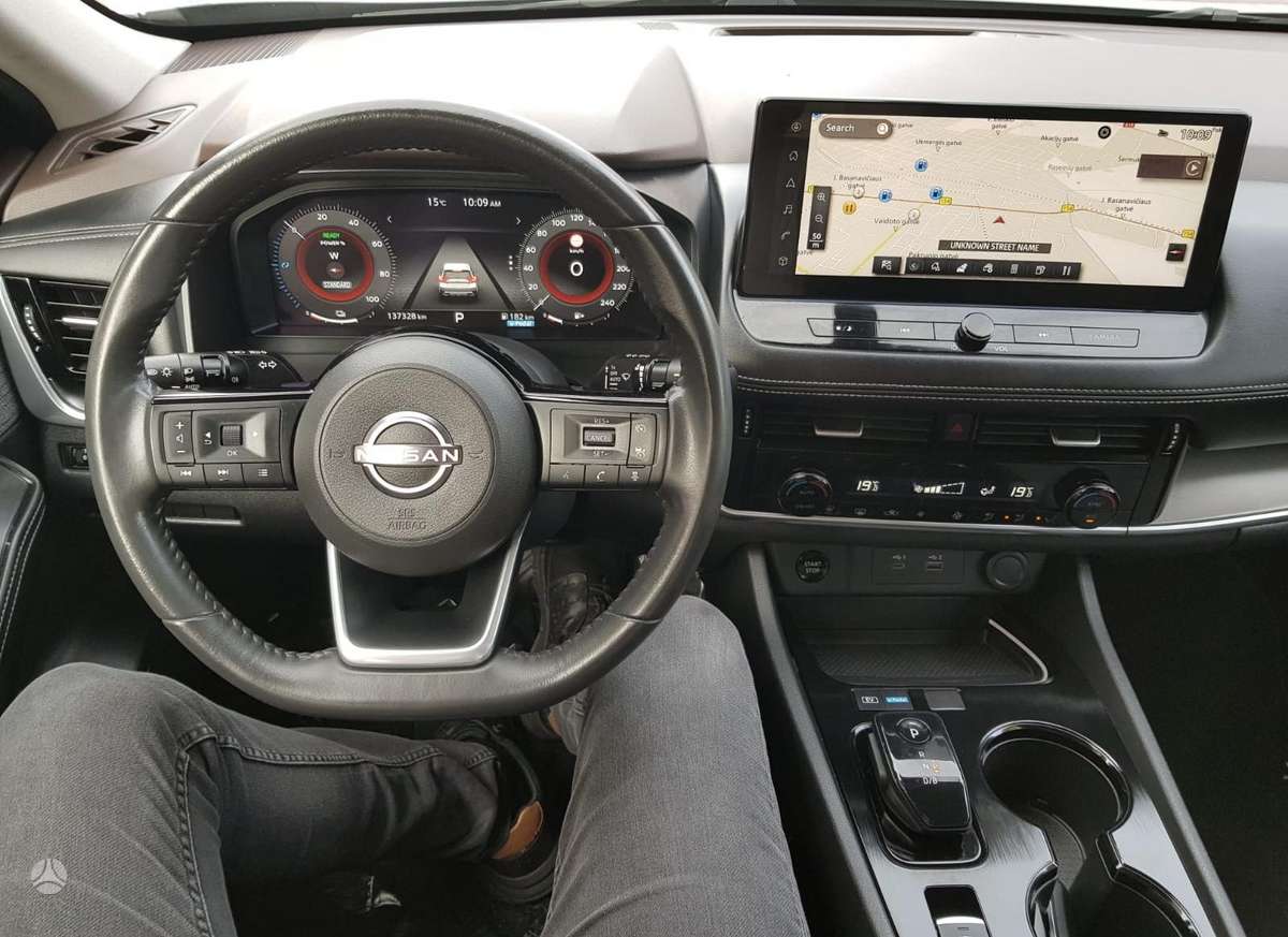 Nissan X-Trail - 11