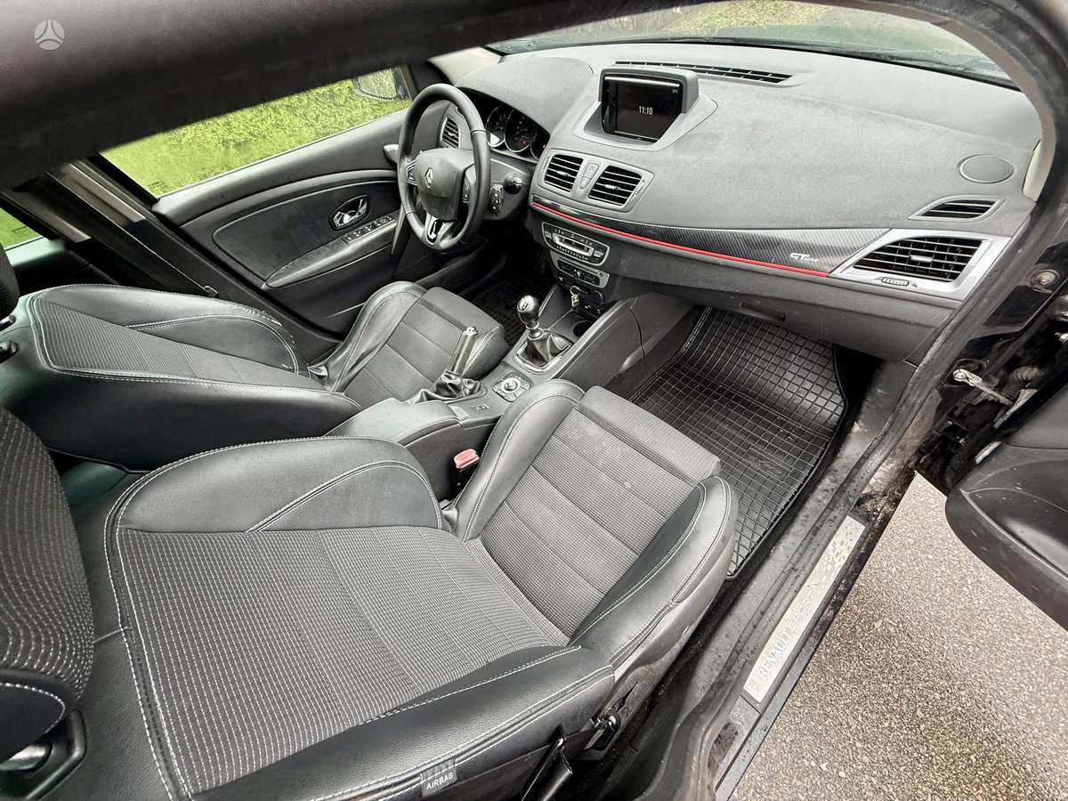 Renault Megane - 11