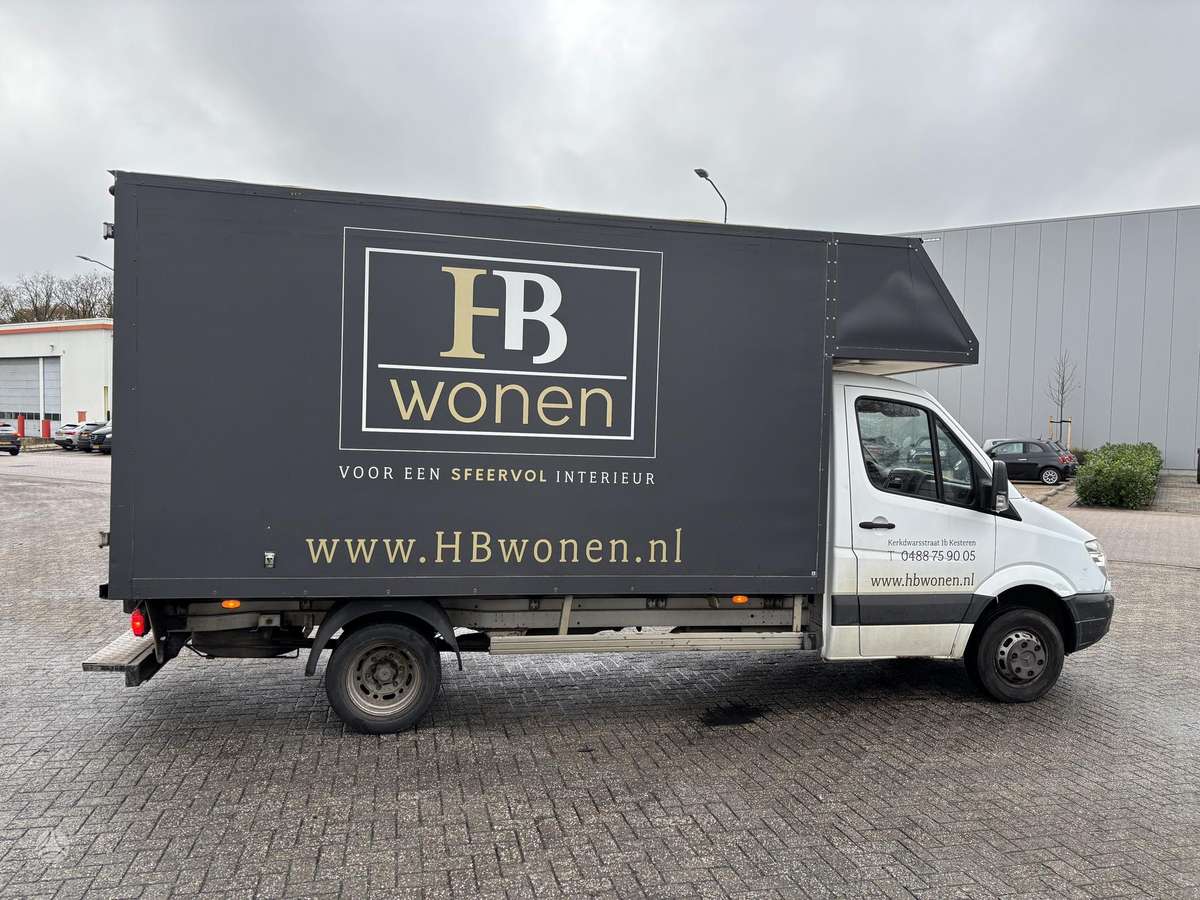 Mercedes-Benz Sprinter - 3