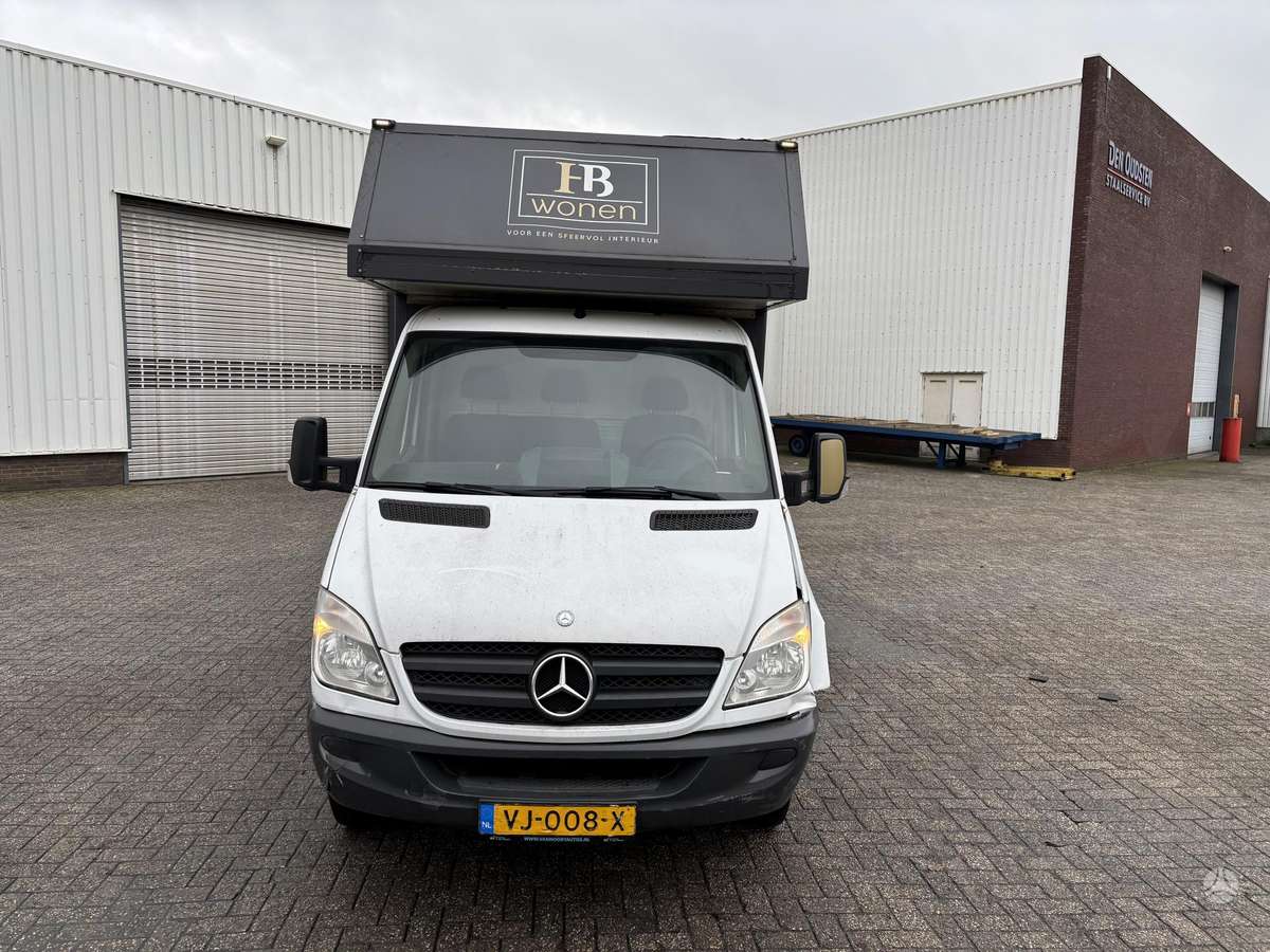 Mercedes-Benz Sprinter - 6