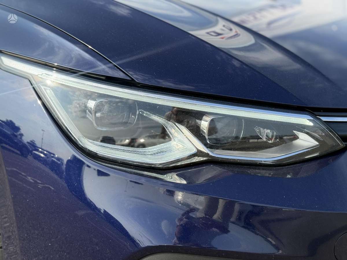 Volkswagen Golf - 9