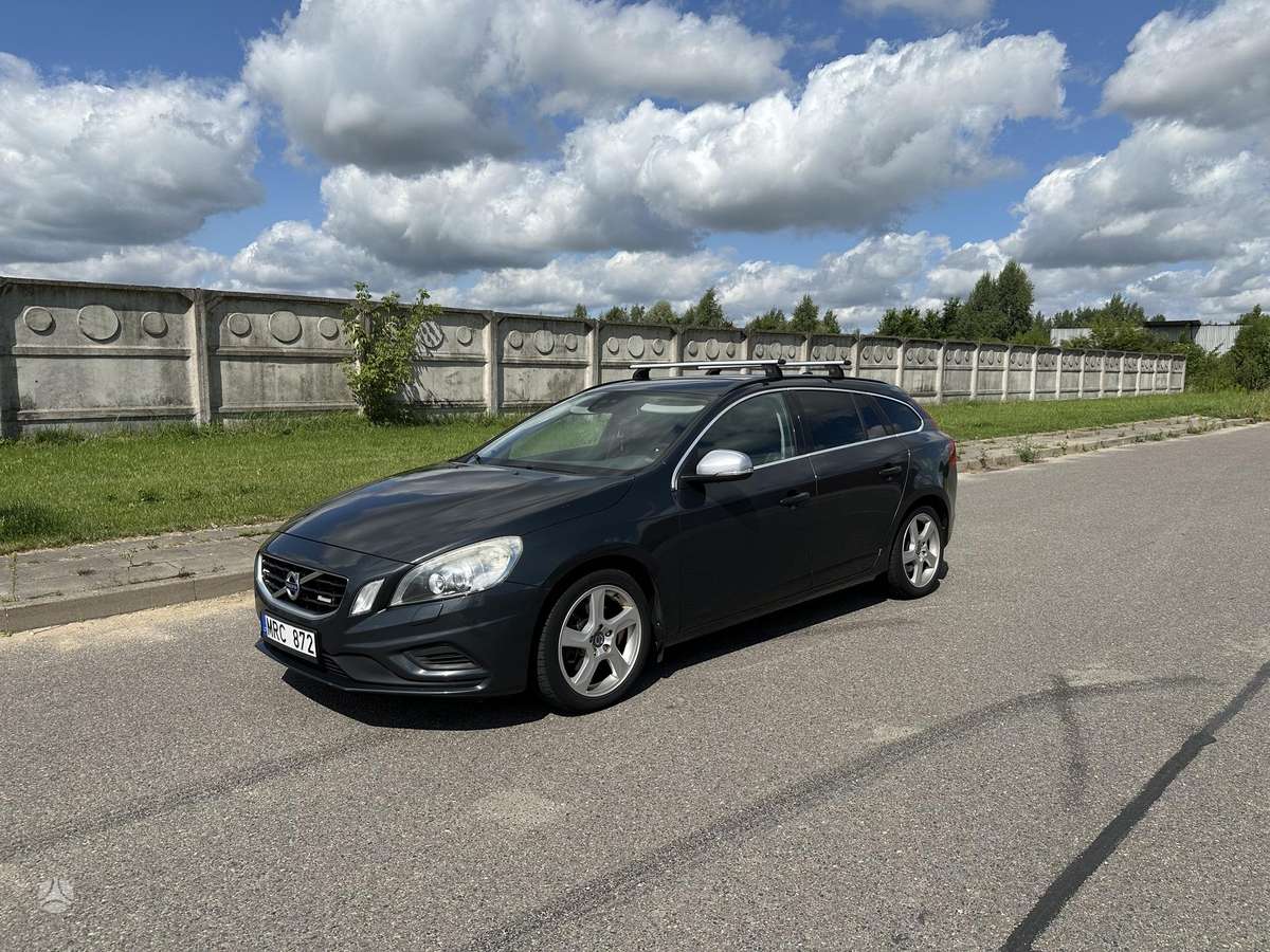 Volvo V60 - 1