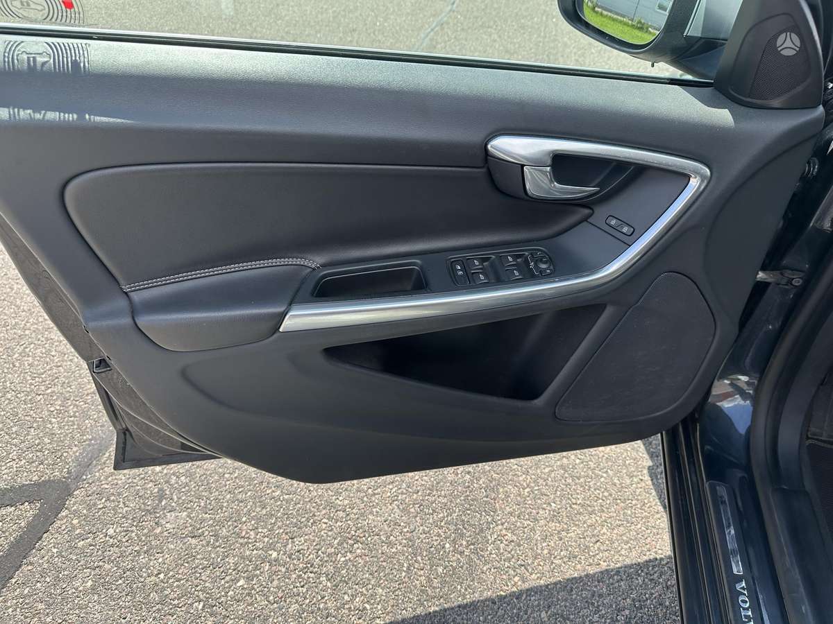 Volvo V60, 1.6 l., Универсал