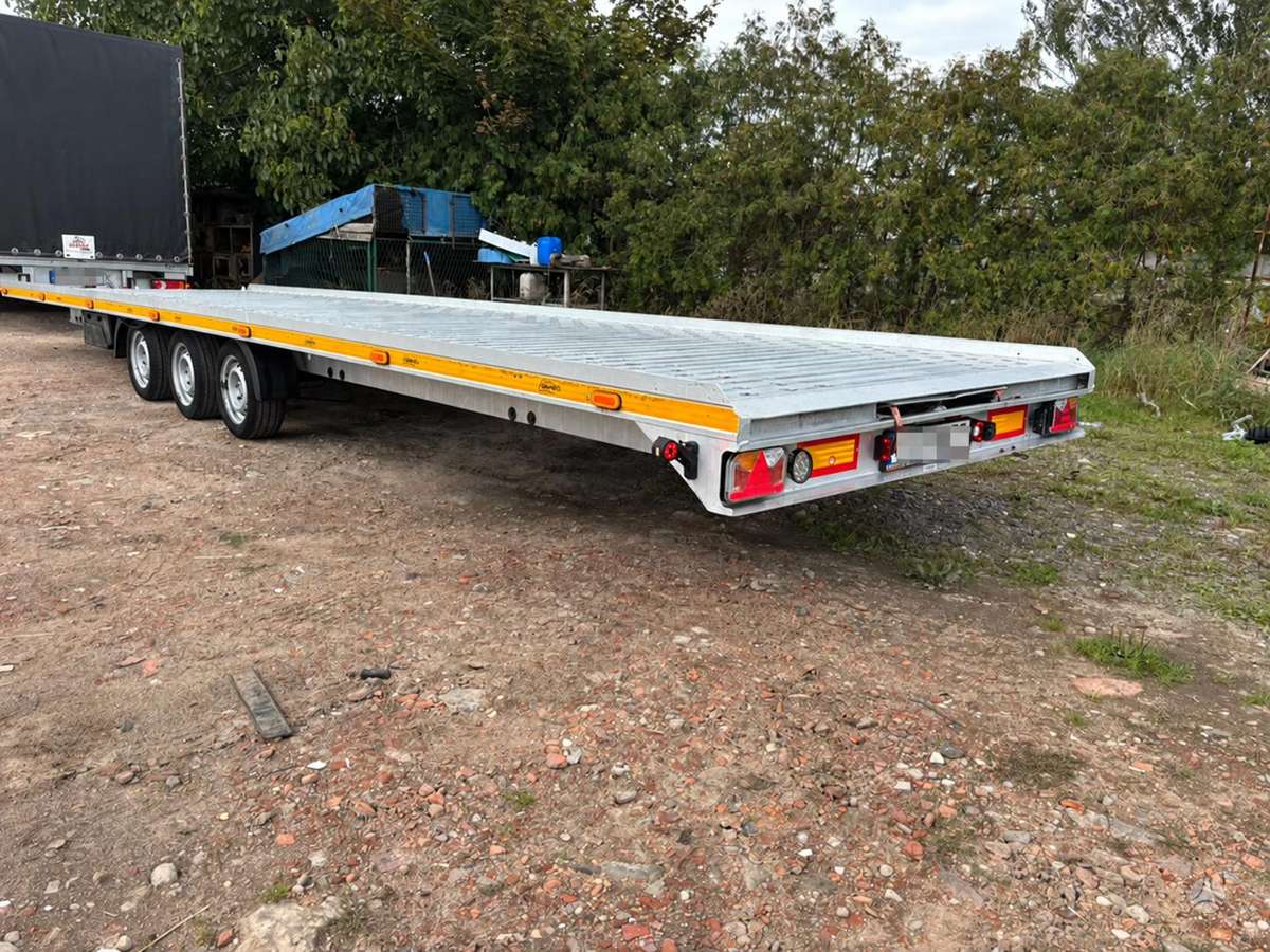 -Kita-, auto transporter