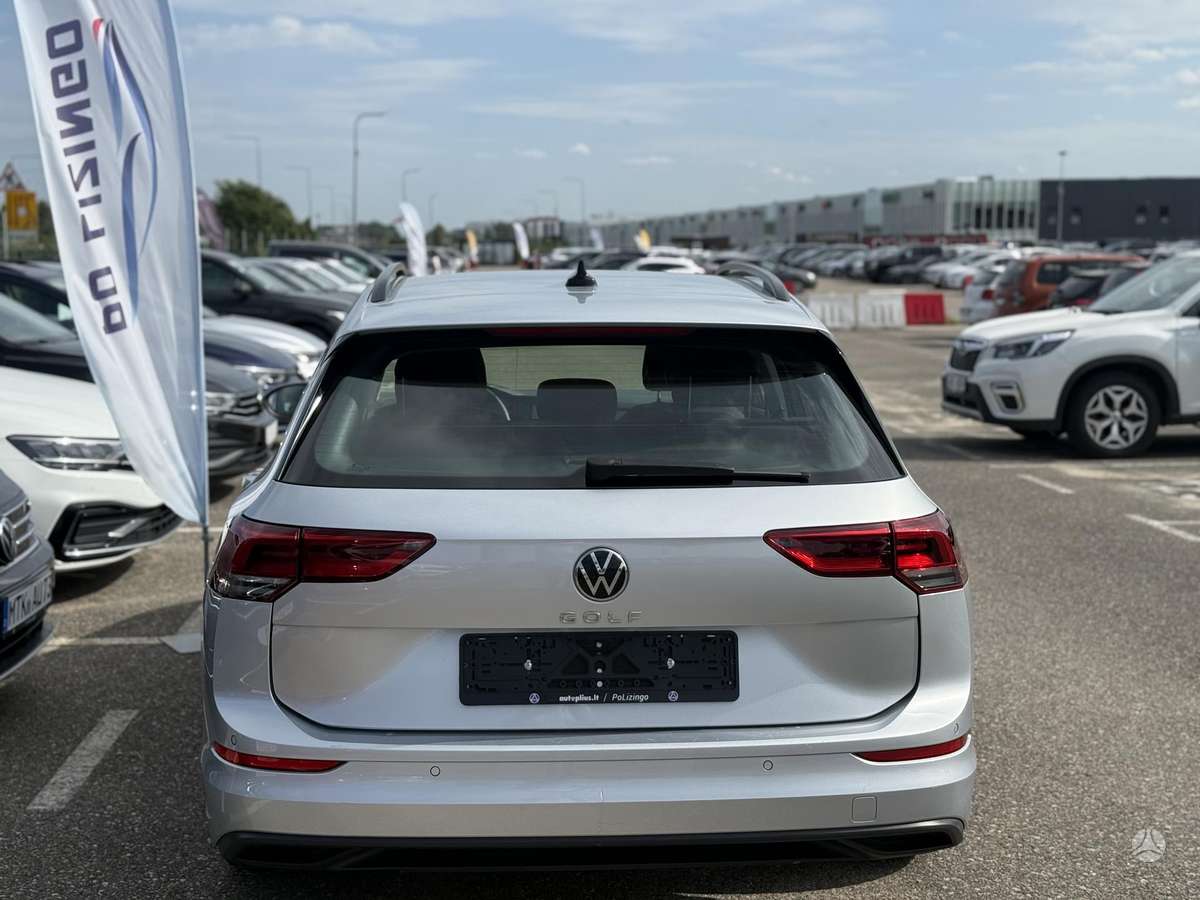 Volkswagen Golf - 5
