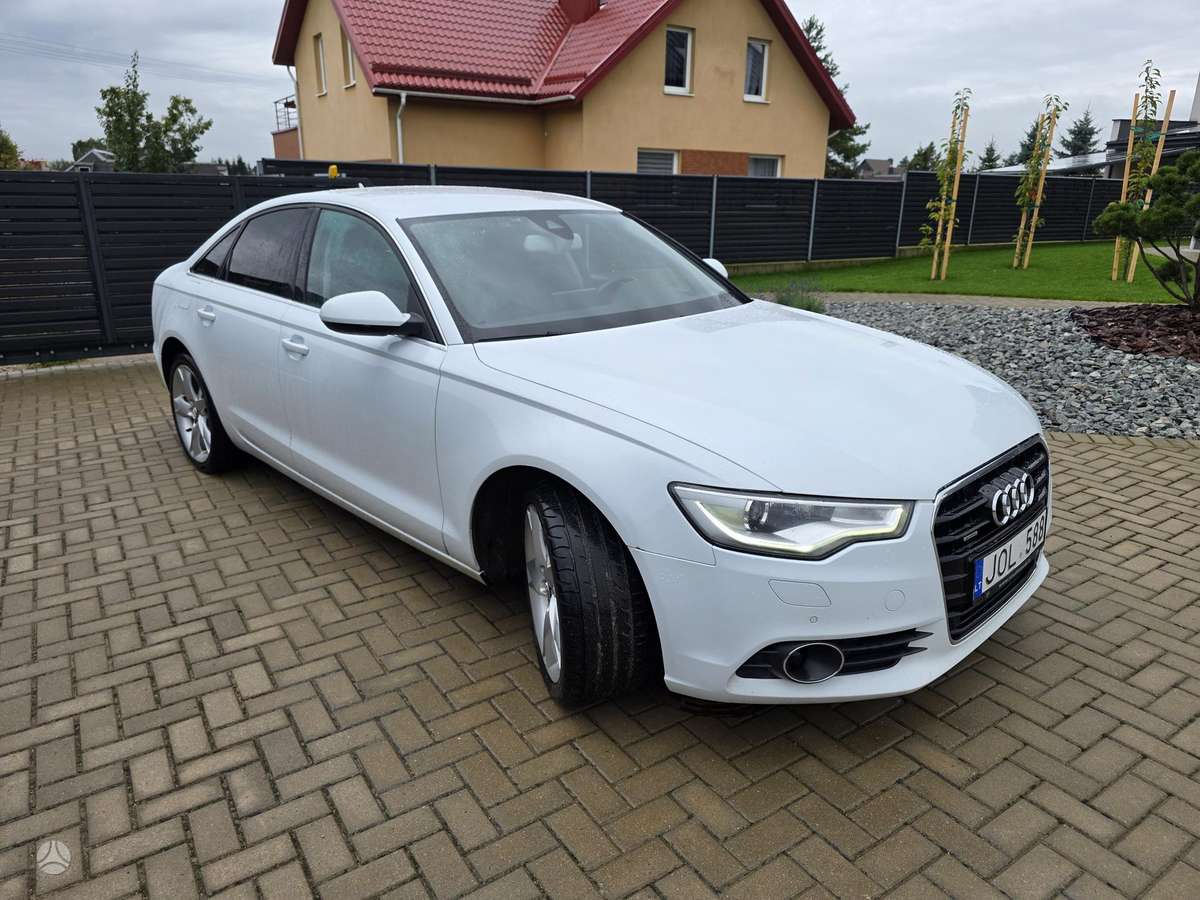 Audi A6 - 1