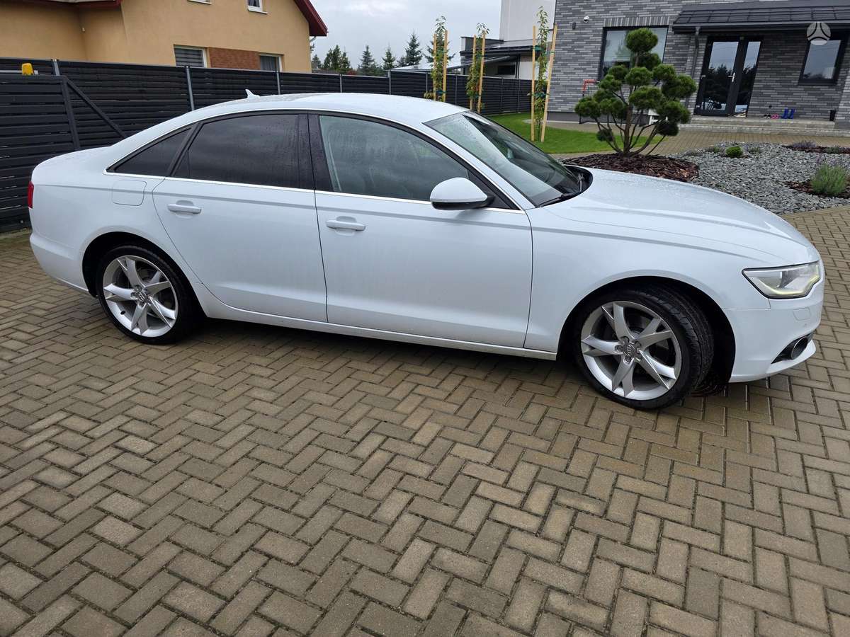 Audi A6 - 2