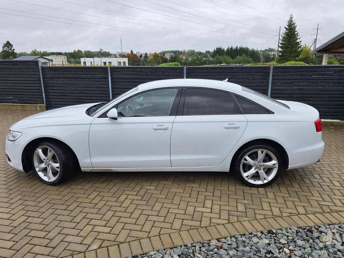 Audi A6 - 5