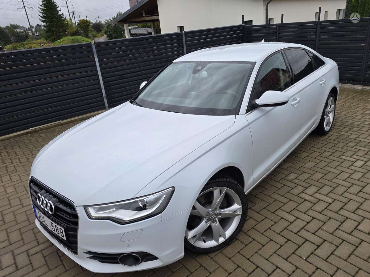 Audi A6 - 6