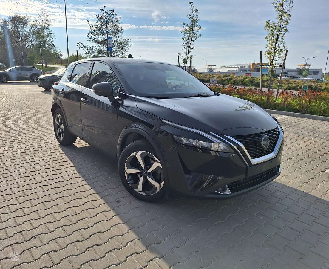 Nissan Qashqai - 1