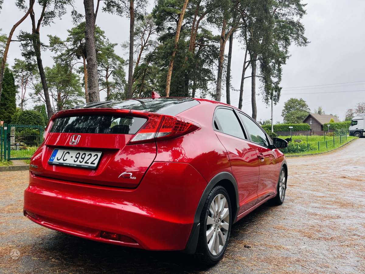 Honda Civic - 8