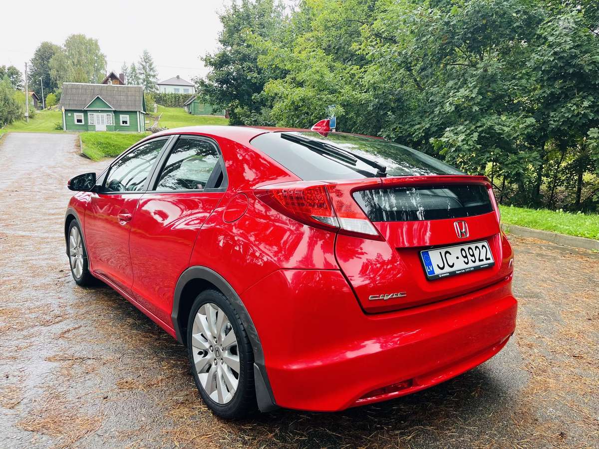 Honda Civic - 12