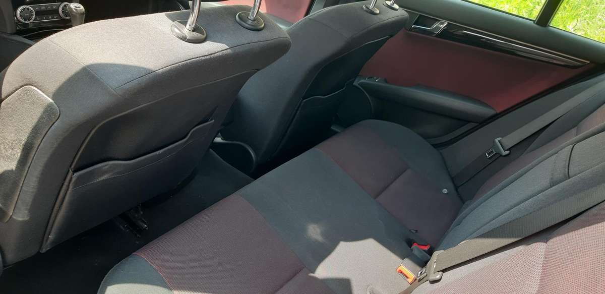 Mercedes-Benz C200 - 5
