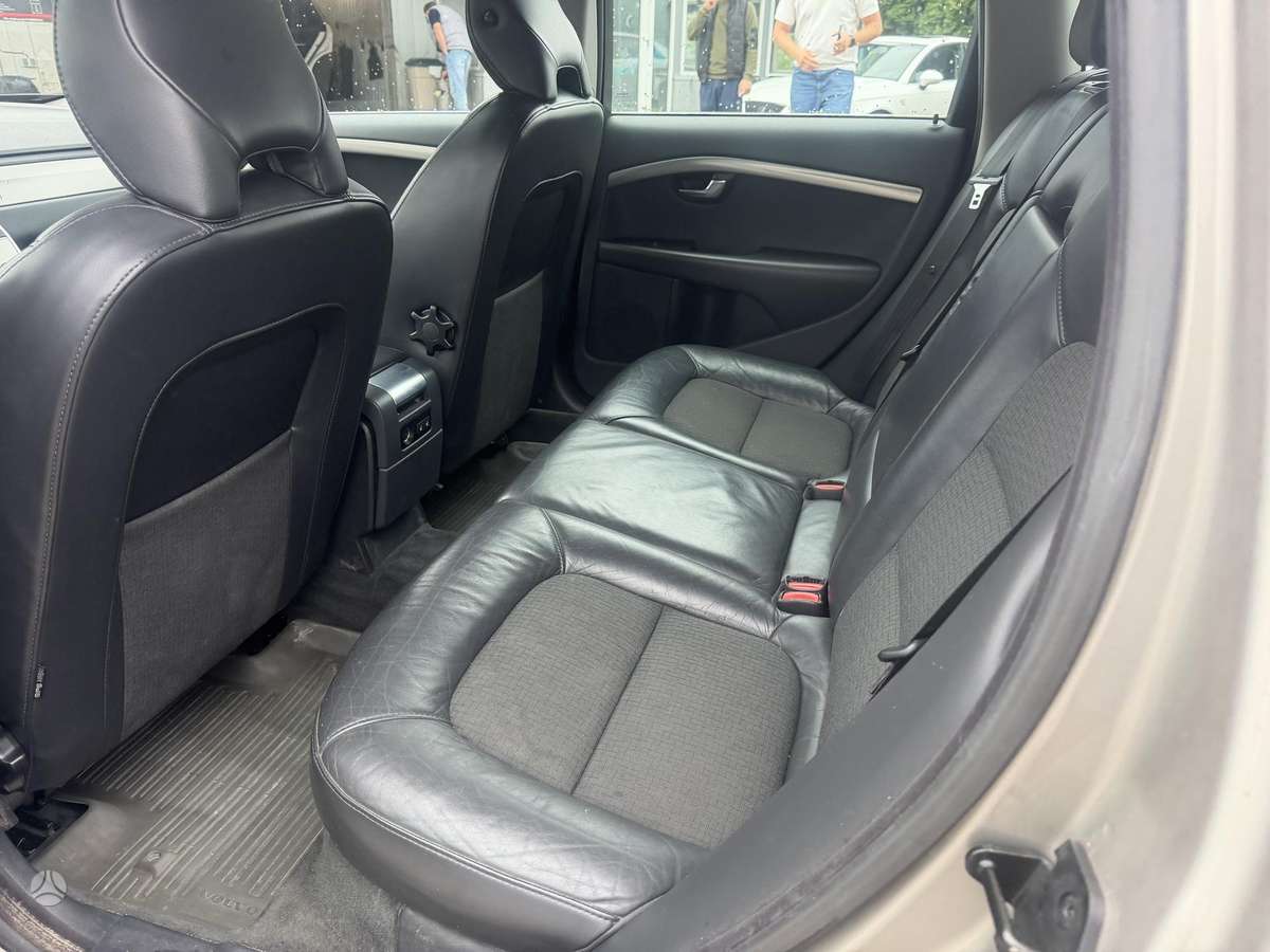 Volvo V70 - 7