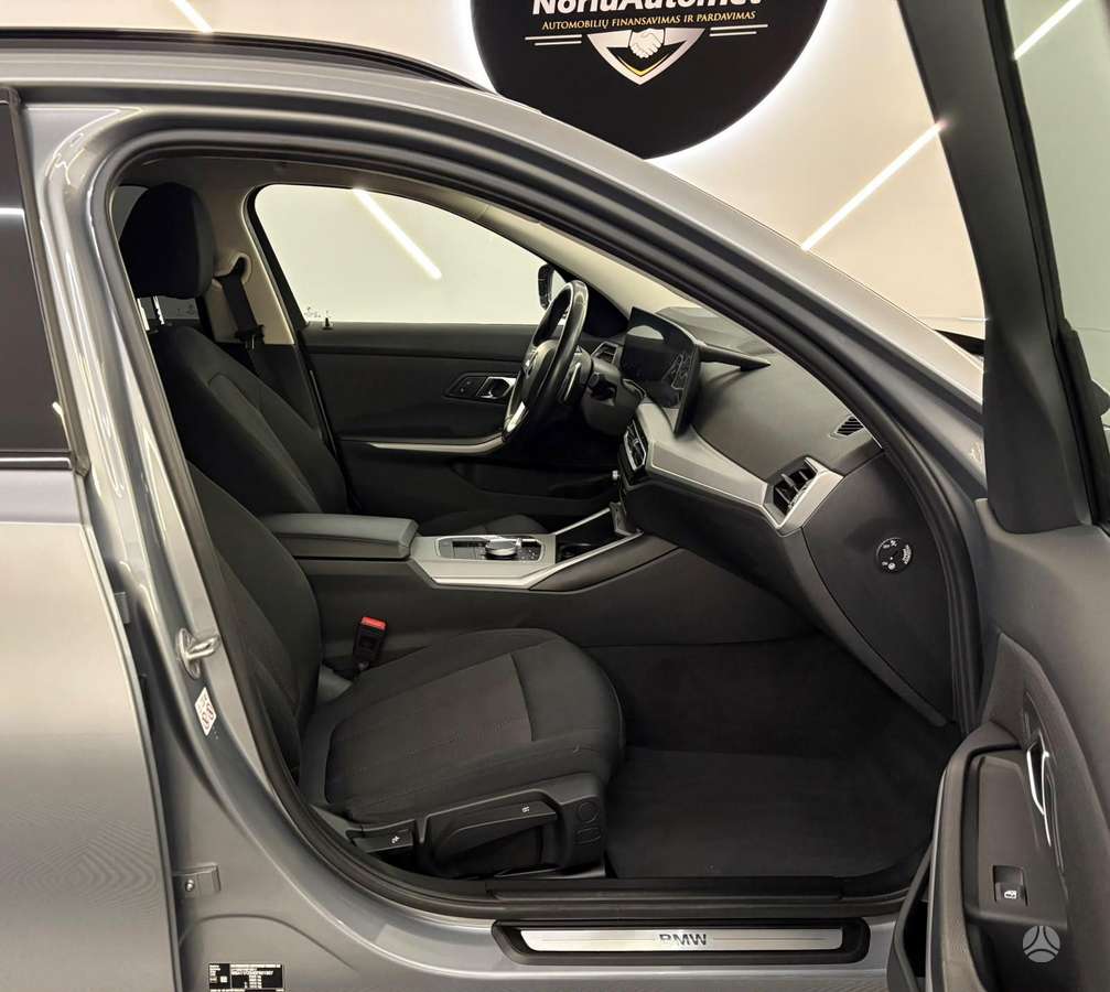 BMW 320, 2.0 l., Универсал