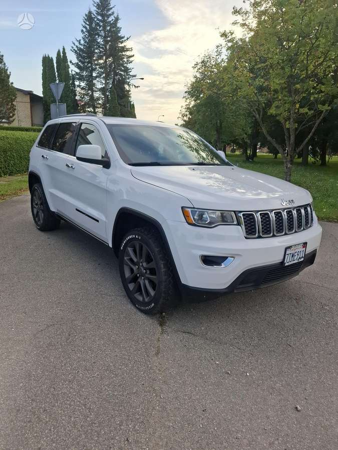 Jeep Grand Cherokee - 3