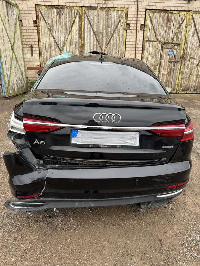Audi A6 - 4