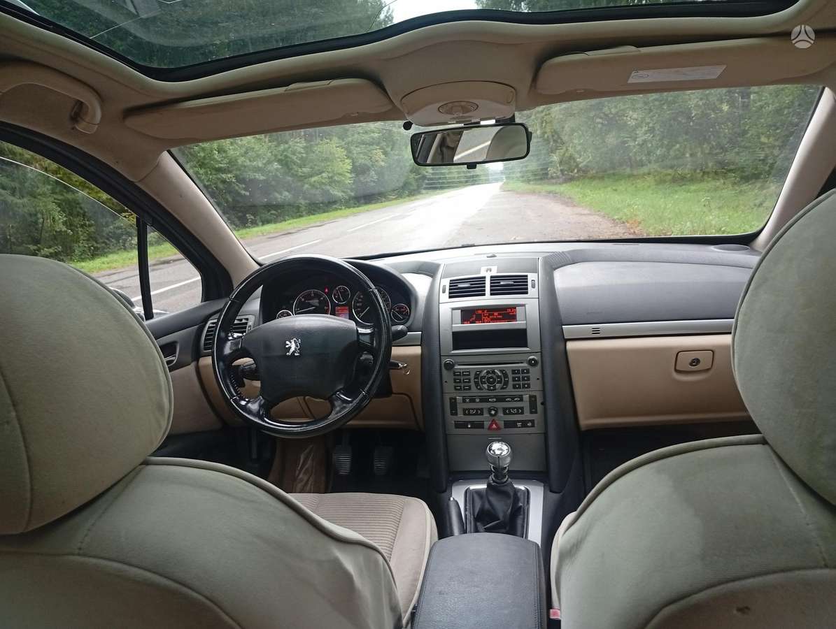 Peugeot 407 - 5