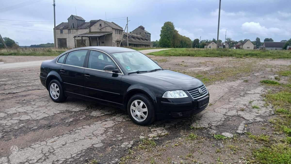 Volkswagen Passat - 4