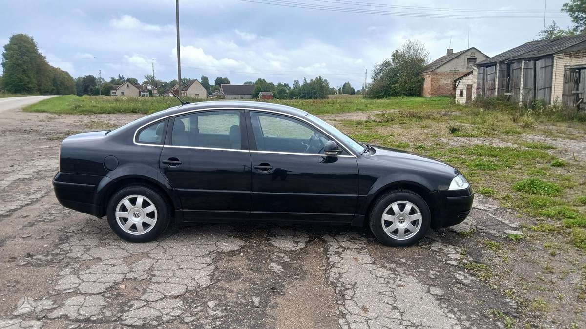 Volkswagen Passat - 5