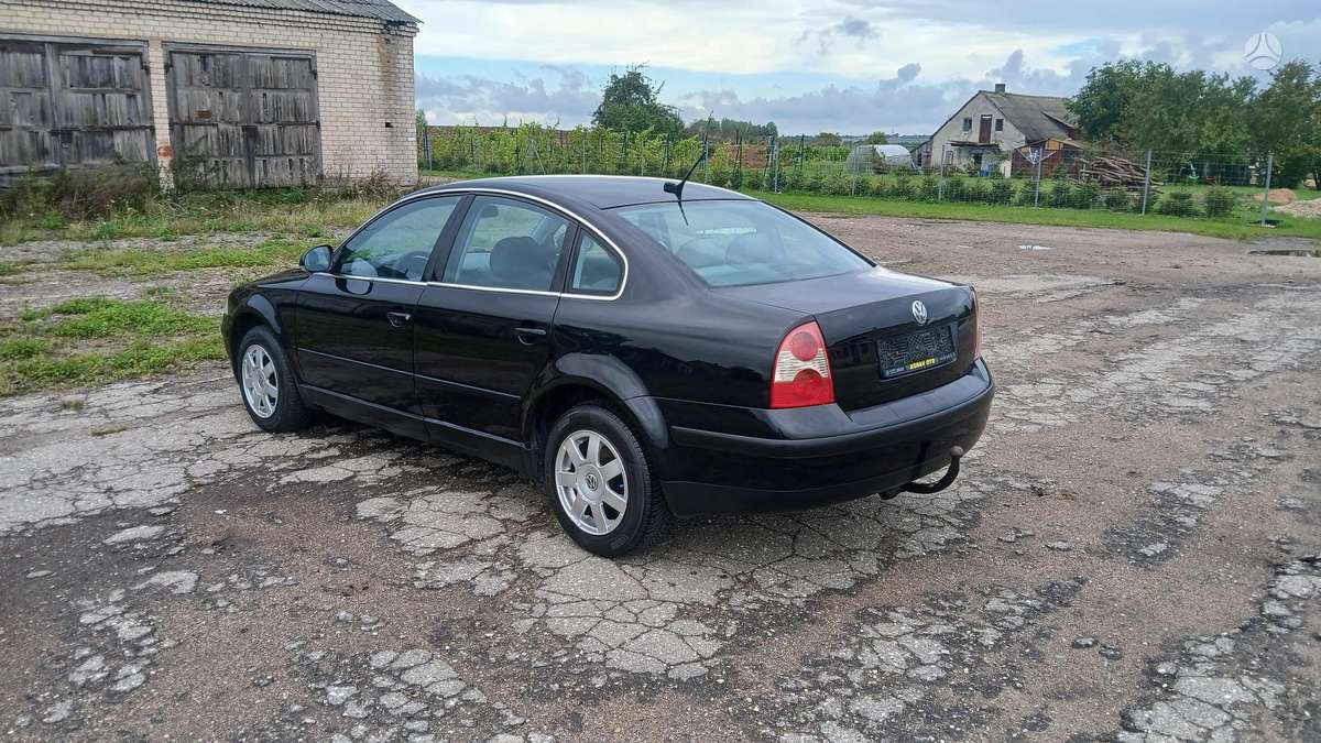 Volkswagen Passat - 8