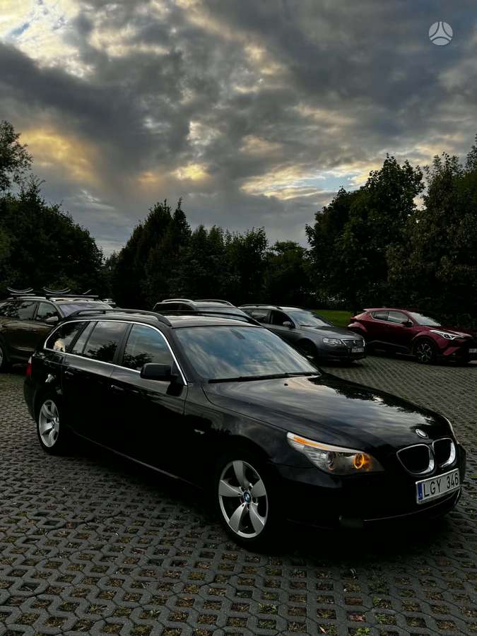 BMW 520, 2.0 l., wagon