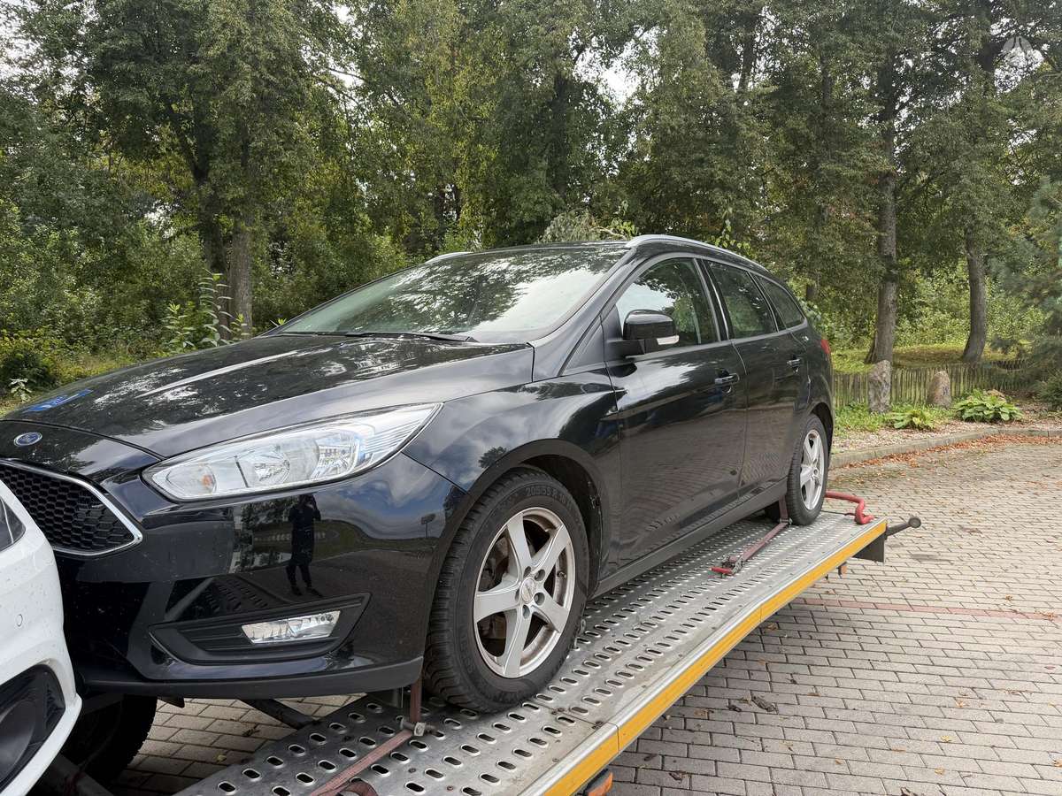 Ford Focus - 1