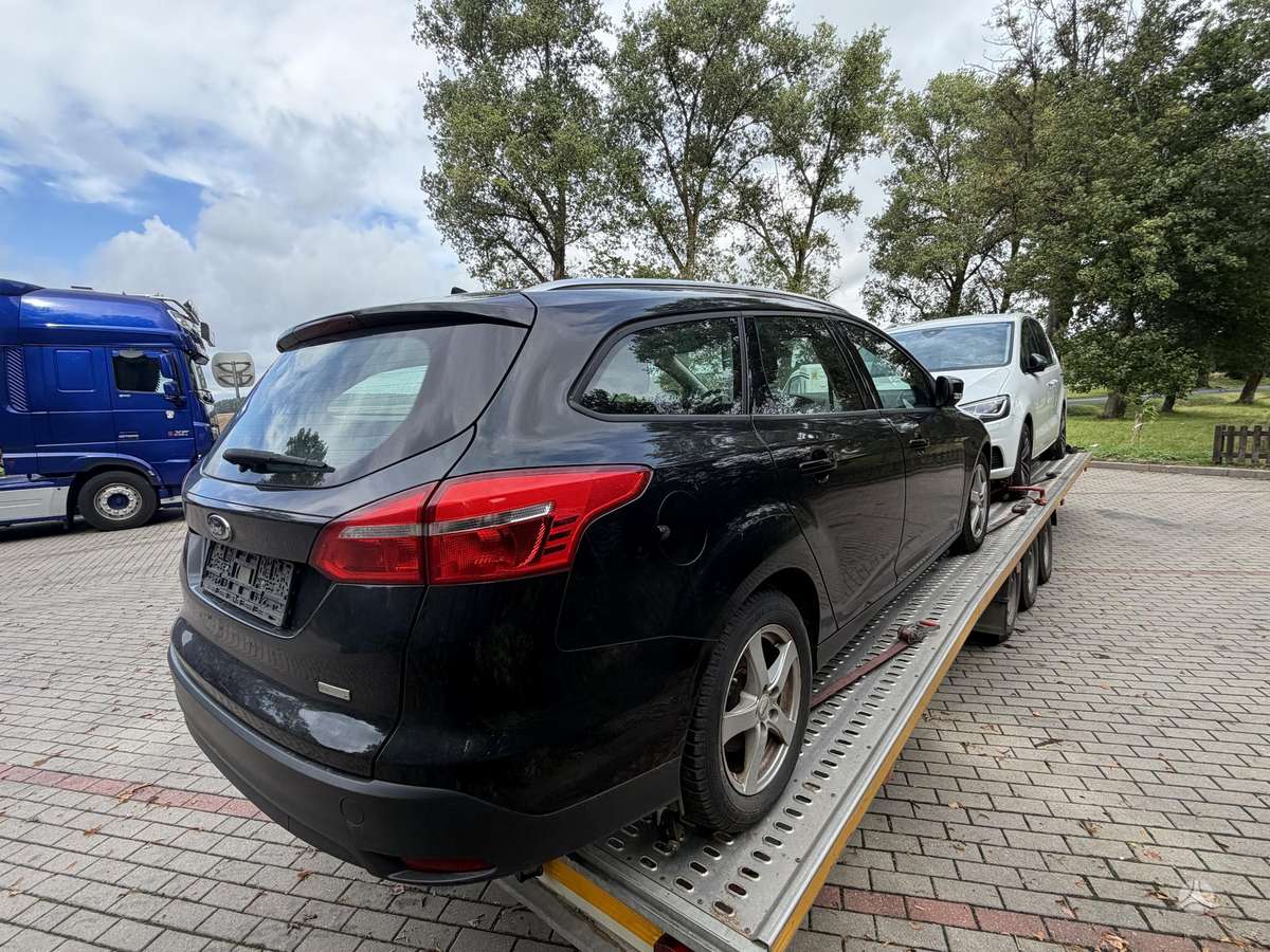 Ford Focus - 4