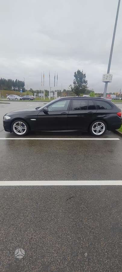 BMW 530, 3.0 l., wagon