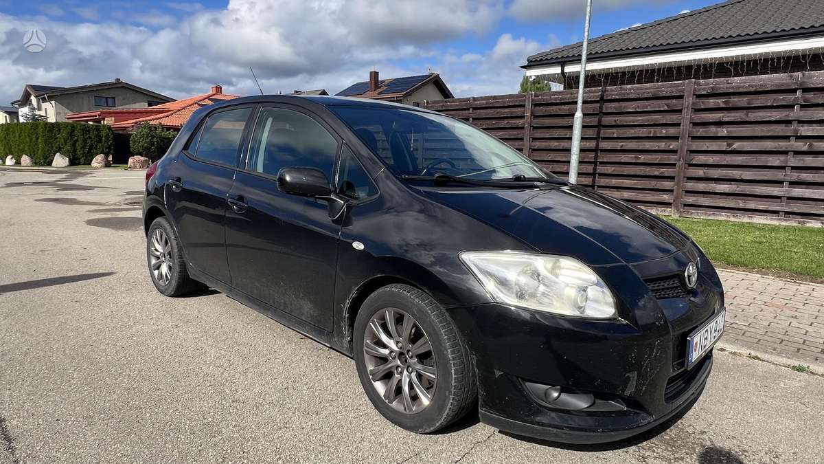 Toyota Auris - 3